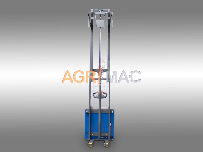 Transpalet electric Clark 1.5T cu platformă operator și catarg Duplex 3200 mm [5]