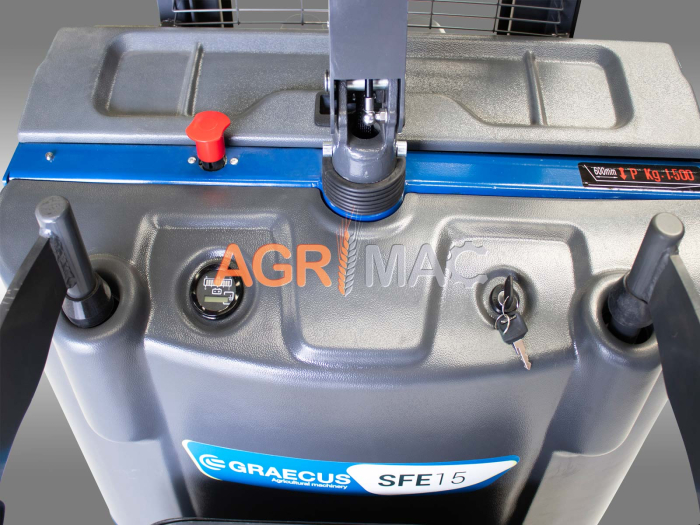 Transpalet electric Clark 1.5T cu platformă operator și catarg Duplex 3200 mm [8]