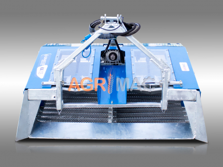 KA105 – Mașină curățat plaje tractabilă, 105 cm, sită vibratoare, PTO tractor 24–30 CP [5]