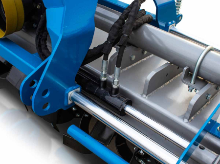 Freză profesională 1600 mm, transmisie 4 trepte [11]