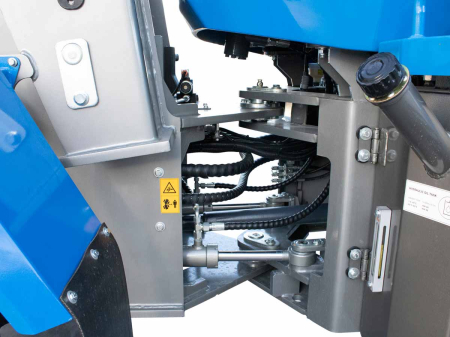 LD23 Cab – Încărcător frontal articulat 4×4, motor 75 CP, cabină climatizată, 2300 kg sarcină, cupă 2050 mm [16]