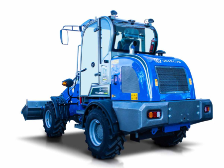 Mini încărcător frontal telescopic 60 CP, 2800 kg [6]