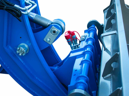 Mini încărcător frontal telescopic 60 CP, 2800 kg [23]