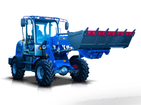 Mini încărcător frontal telescopic 60 CP, 2800 kg [1]