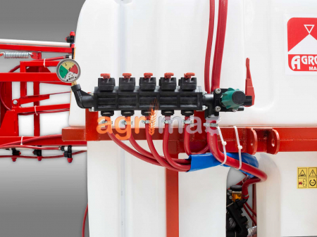 Instalație de erbicidat PA700+AD12 – 700L [3]