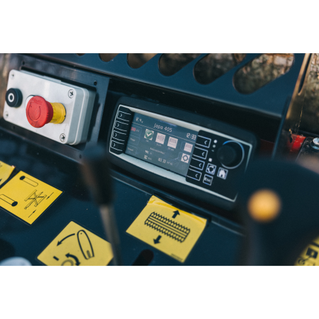 Japa 405 TR – Linie profesională la cardan tractor 10 kW pentru tăiere & despicare (12,5 tone), buștean 40 cm diametru [19]