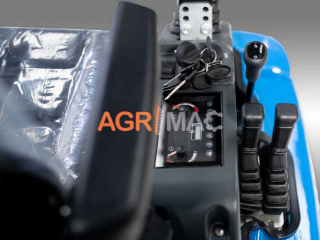 Mini Excavator cu Șenile Reglabile, 2 TONE, Motor Diesel KUBOTA D902 16 CP [12]