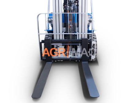Motostivuitor diesel Clark 2.5T Xinchai Stage V cu catarg Triplex 4500 mm și furci 1220 mm [4]