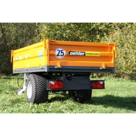 Remorcă OL EDK 20 – monoax 3 părți, 2000 kg, frână și cilindru [2]