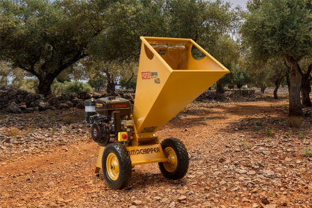 YAMACHIPPER VR20 – Tocător crengi 13 CP, evacuare la sol, motor Robin‑Subaru, cuțite duble și contra‑cuțit, perfect pentru activități forestiere și agricole [2]