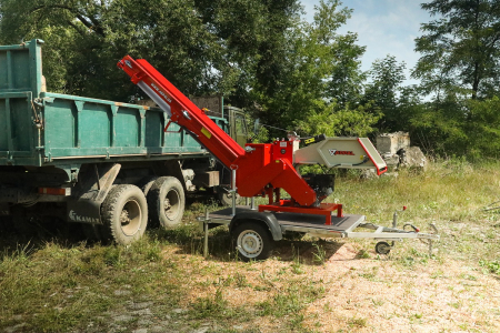 Tocator de crengi pentru lemn de foc cu banda transportoare Arpal AM-120BD-K MAX [12]