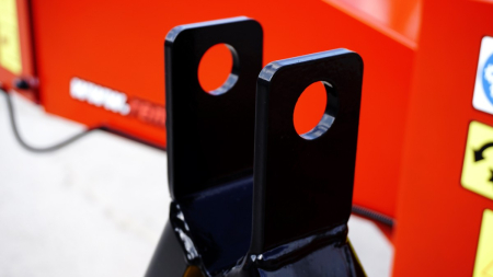 REMET R120 – tocător crengi cu bandă rulantă [8]