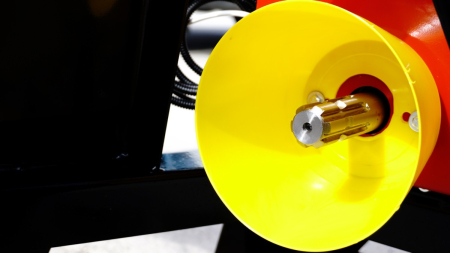 REMET R150 – tocător crengi 140 mm, 540 rpm [6]