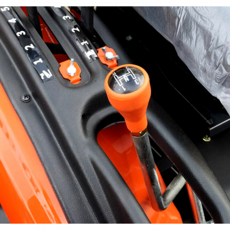 Tractor compact 25 CP – 4x4, PTO, sistem hidraulic [4]