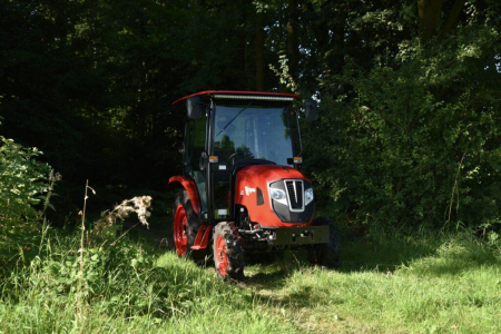 Shibaura SB50hc – Tractor compact 48 CP cu cabină, HST 3 game, PTO 540/750, 4 supape hidraulice, aer condiționat și LED [4]