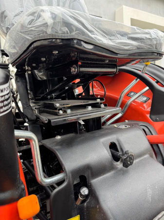 Tractor Hinomoto HM275 – 25 CP, 4×4, transmisie 9+3, PTO 540/980 rpm, motor 3 cilindri diesel [28]