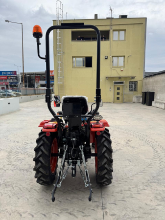 Tractor Hinomoto HM275 – 25 CP, 4×4, transmisie 9+3, PTO 540/980 rpm, motor 3 cilindri diesel [4]