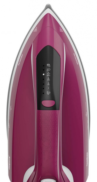 RESIGILAT Statie de calcat Beko SGA6126R, 2600 W, 225 g/min, 6 bar, 1000 l, talpa ceramica SteamXtra™, alb/rosu [3]