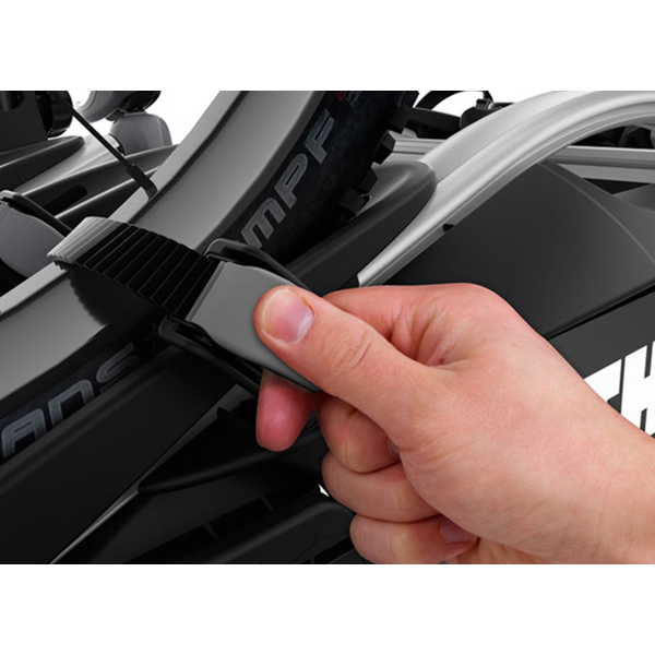 Suport auto pentru 3 biciclete Thule VeloCompact 926, cu prindere pe carligul de remorcare [7]