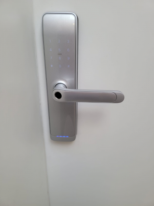 Incuietoare inteligenta, pentru usi din termopan, aluminiu, pvc, lemn si metalice [4]