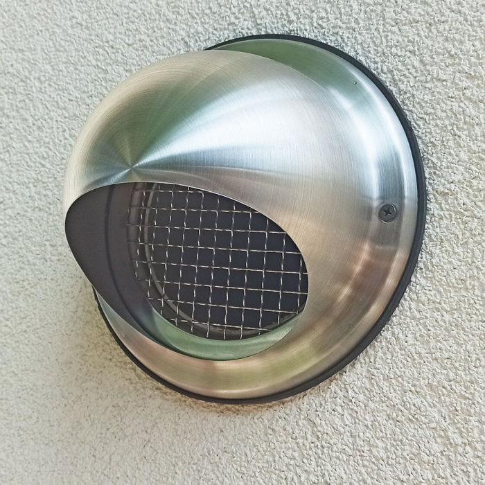 Grila admisie antiploaie, prevazuta cu plasa impotriva insectelor cu diametru 125mm [2]