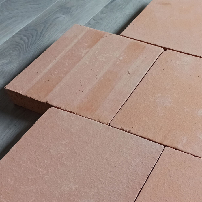 Placi samota Radeburg pentru vatra cuptor, dimensiunile 280 x 280 x 55 mm [4]