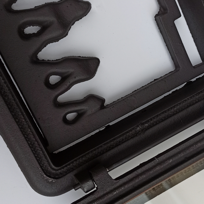 Usa soba din fonta Neo, dimensiuni 26,5 x 26,5 cm [3]