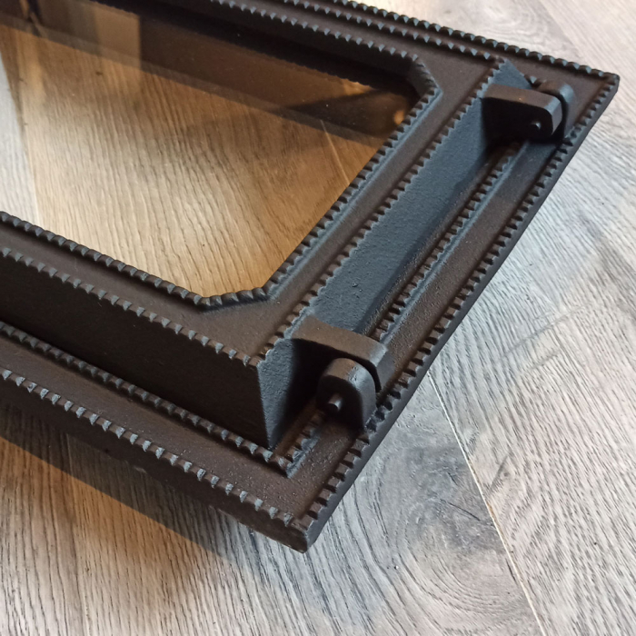 Usa soba teracota K5030, cu dimensiunile 50 x 30 cm [6]