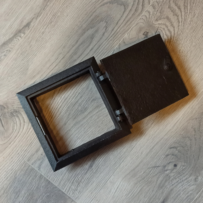 Usa vizitare NERO din fonta pentru sobe zidarie - 17 x 17 cm [3]