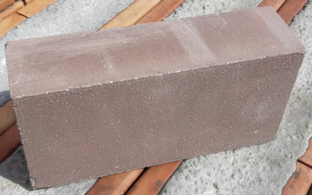 Materiale montaj sobe si seminee - Caramida samota pentru sobe, culoare MARO, dimensiuni 220 x 110 x 60 mm