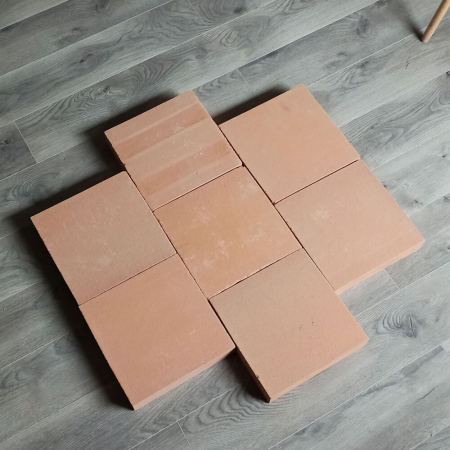 Placi samota Radeburg pentru vatra cuptor, dimensiunile 280 x 280 x 55 mm [1]