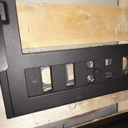 Usa din fonta K4038 cu inchidere etansa [3]