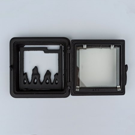 Usa soba din fonta Neo, dimensiuni 26,5 x 26,5 cm [3]