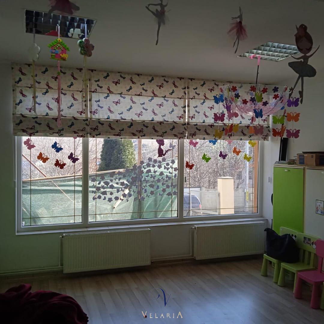 Perdele in camera copilului - un plus de culoare in decorul copilariei