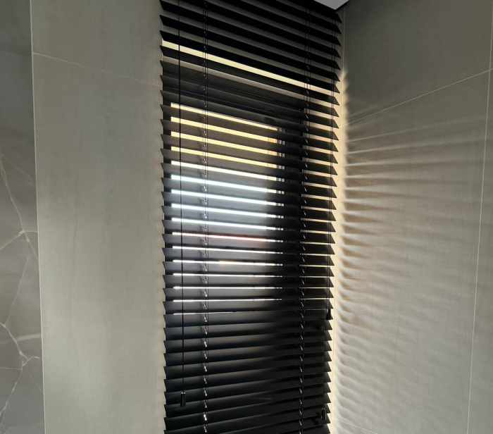 Jaluzele lemn natural 87x275 cm [6]