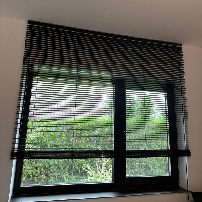 Jaluzele Velaria orizontale din lemn (venetiene) dimensiuni personalizate 25 mm [1]