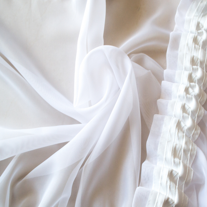 Perdea Velaria voal alb cu fluturi aurii, 245x160 cm [3]