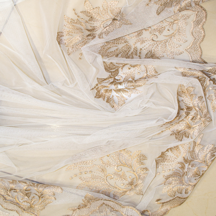 Perdea Velaria tiul unt cu bordura brodata, 630x260 cm [3]