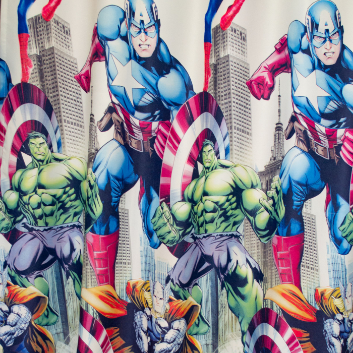 Draperie Avengers 280x240 cm [2]