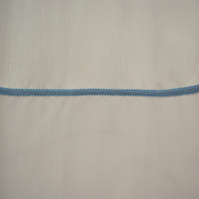 Perdea sable alb cu fir albastru brodat, 310x150 cm [2]