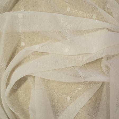 Perdea Velaria Tayla alb cu broderie geometrica, 280x260 cm [1]