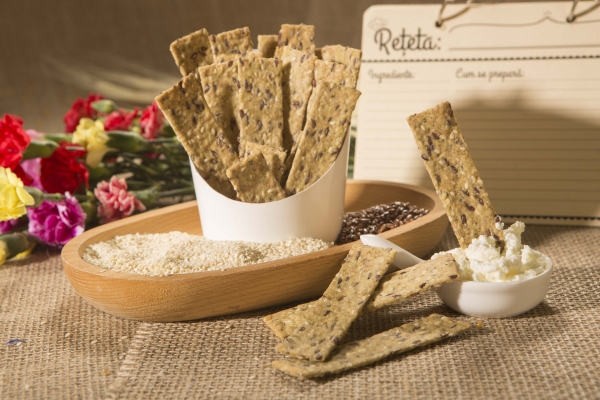 Crackers cu susan si condimente, 125G [5]