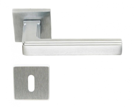 Noutati - Maner usa de interior, St.Tropez, crom satin, cu rozeta cheie