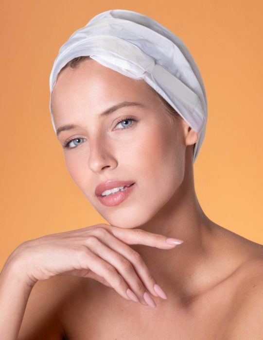 Mască de păr anti-frizz tip cască cu efect termic Gyada [5]