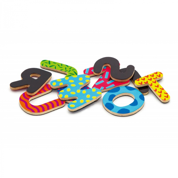 Set de litere si numere magnetice (77 piese) [4]
