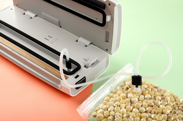 Aparat de vidat si sigilat Heinner HAV-140WH, vidare uscata/ umeda, functie marinare, sistem racire banda sigilare, furtun pentru caserole, mini-cutter incorporat, comptaibil cu pungi latime 30 cm, 0. [3]