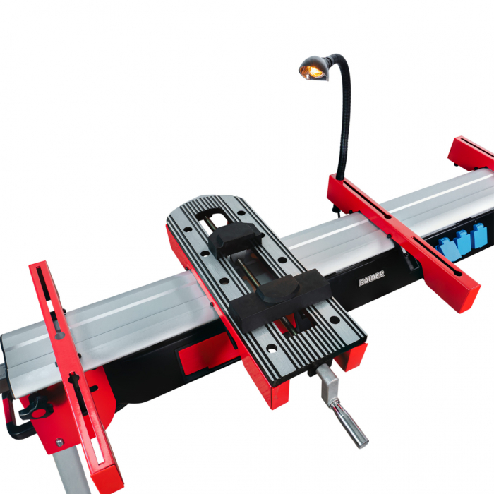 Banc universal de lucru cu suport extensibil [7]