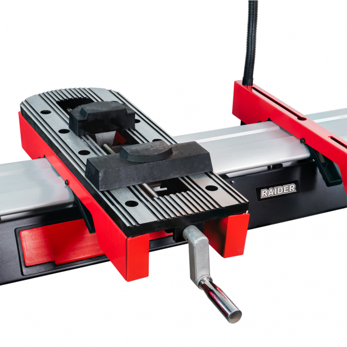 Banc universal de lucru cu suport extensibil [6]