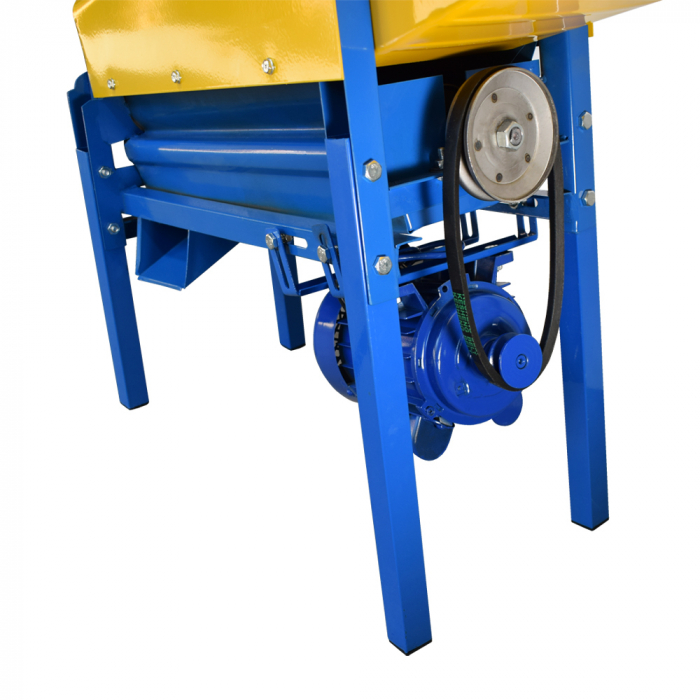 Batoza porumb MS-500CA (cu motor), 1.5 KW / 2850 RPM si tensiune de 220V, 2000 kg/h [3]