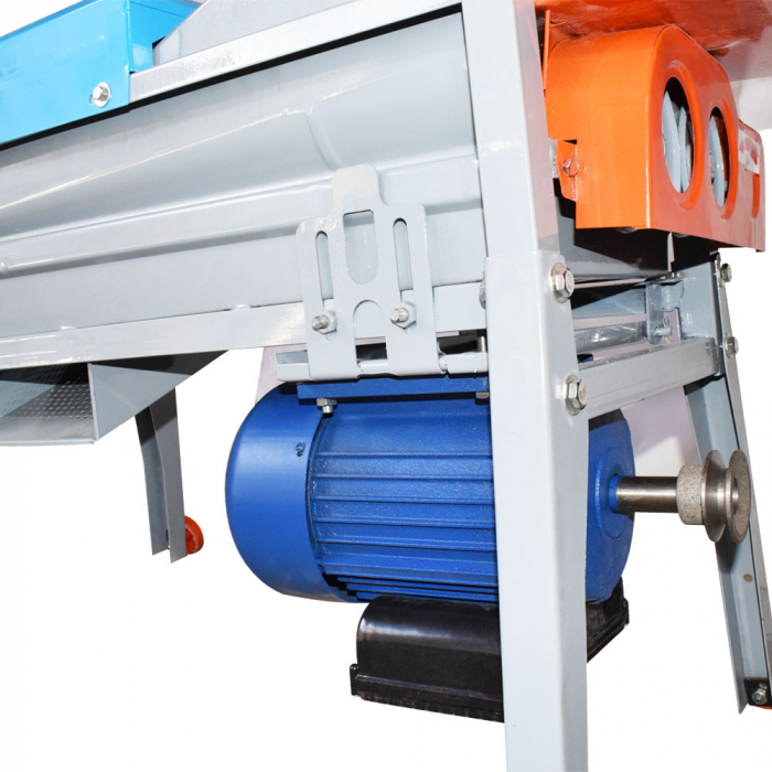 Batoza porumb MS-S2 (cu motor),  2.2 KW / 3000 RPM si tensiune de 220V, 3500 kg/h [3]